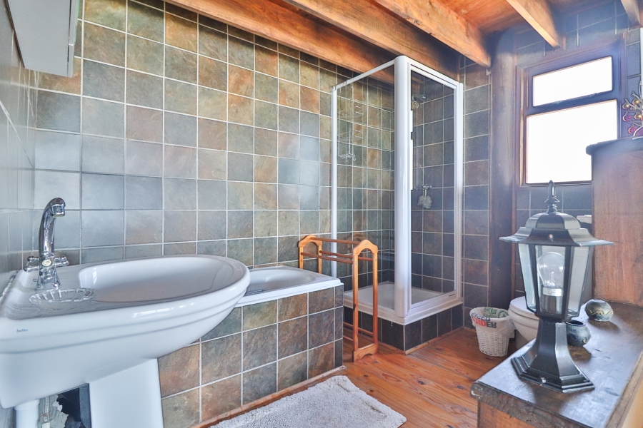 10 Bedroom Property for Sale in Dana Bay Western Cape